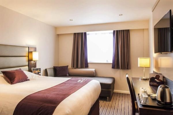 Premier Inn Heathrow Airport Terminal 4 Hotel