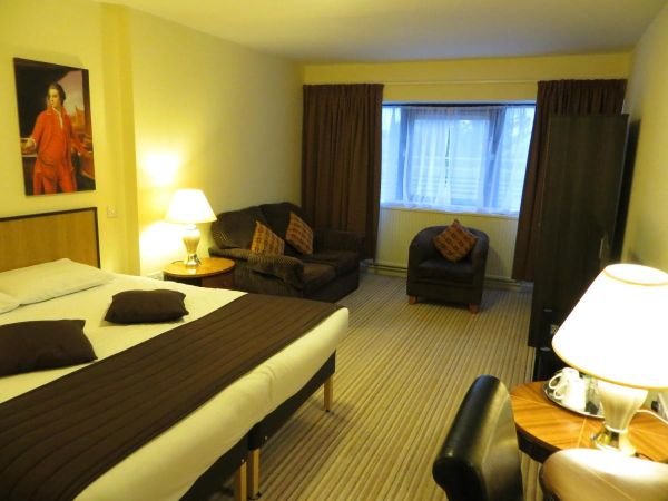  Waterside Hotel Peterhead