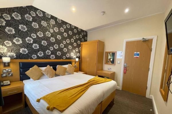 Iris Hotel Llandudno